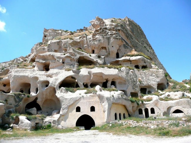 TURQUIA - LA MISTERIOSA CAPADOCIA EN AVIN